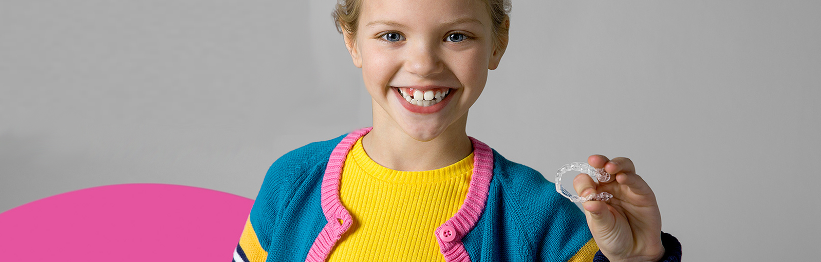 Invisalign First: Çocuklar İçin Şeffaf Plak Tedavisi
